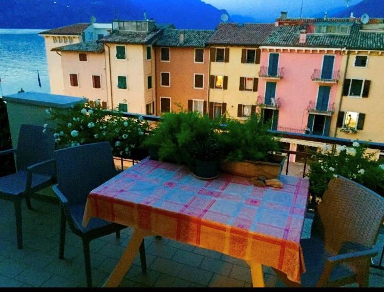 Casa Elvira Διαμέρισμα Brenzone sul Garda Εξωτερικό φωτογραφία